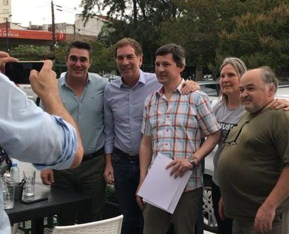 Santilli e Iguacel se mostraron juntos en Ituzaingó y reclamaron la eliminación de las tasas municipales
