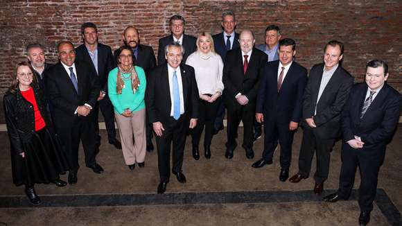 Coparticipación: Fernández convoca a los gobernadores para responder a la Corte