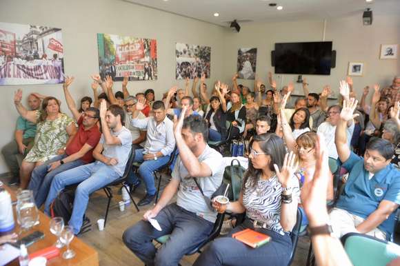 La Cicop acepta la propuesta de la Provincia y cierra la paritaria 2022 con suba de 102%