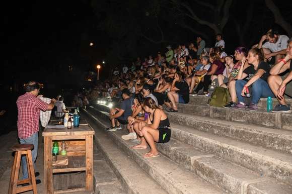 Con gran acompañamiento de público se realizó la Aventura a la luz de la Luna en Chascomús