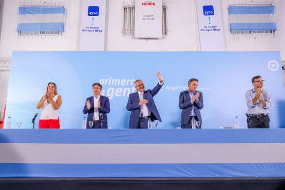 Fernández: “No importa quién va presidir el país en diciembre, pero sí que sea de los nuestros”