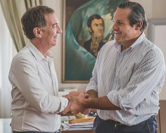 Un intendente del PRO pidió un candidato único para la Provincia y respaldó a Santilli