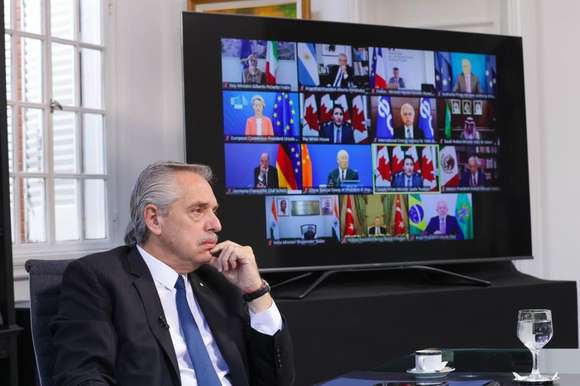 El presidente Alberto Fernández se bajó y anunció que no irá por su reelección