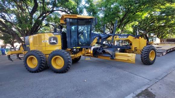 Incorporaron nuevos equipos viales para el mantenimiento de los caminos rurales de Chascomús