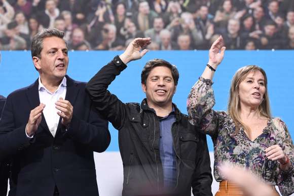 Visibilizar a Grindetti y empujar el salario indirecto, la nueva estrategia de Kicillof