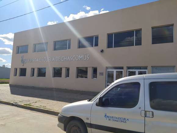 Con modificaciones, se convalidó el convenio de cesión con cargo que permitirá ampliar la Orquesta Escuela de Chascomús 