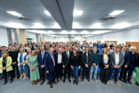 Massa en la UIA: tuvo un contrapunto con Funes de Rioja y polarizó con las ideas de la oposición