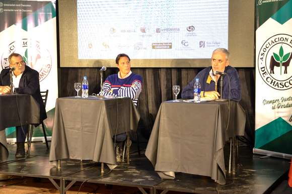 Debate en la Rural: Las diferencias entre las propuestas al sector rural giraron en torno a la transparencia