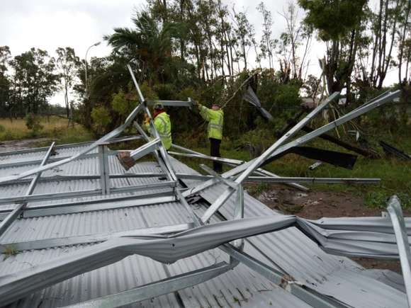 Intenso operativo tras la tormenta de la madrugada del domingo en Chascomús