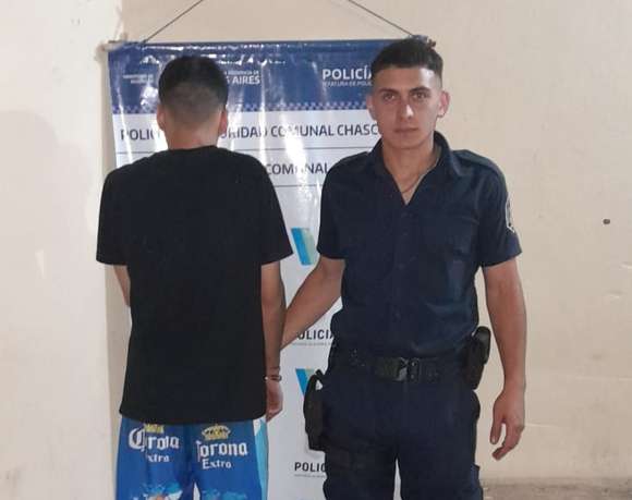 Fue aprehendido un masculino por pagar con una aplicación apócrifa