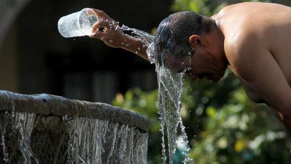 Ola de calor: rigen alertas “rojas”, “naranjas” y “amarillas” en la provincia
