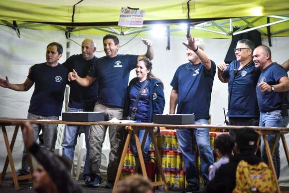 Los bomberos voluntarios estarán a cargo de la venta de espuma en el corsódromo