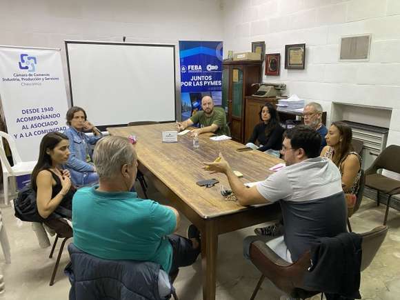 Funcionarios se reunieron con la comisión de turismo de la Cámara de Comercio local