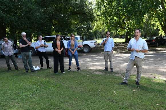 Se realizó una jornada a campo sobre maíz y sorgo en Chacra Experimental Manantiales