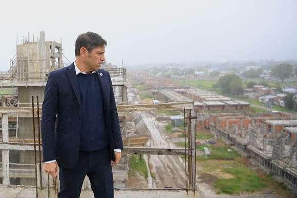 Kicillof pide al Senado voltear a ley Bases y confirma que mañana marcha con la CGT