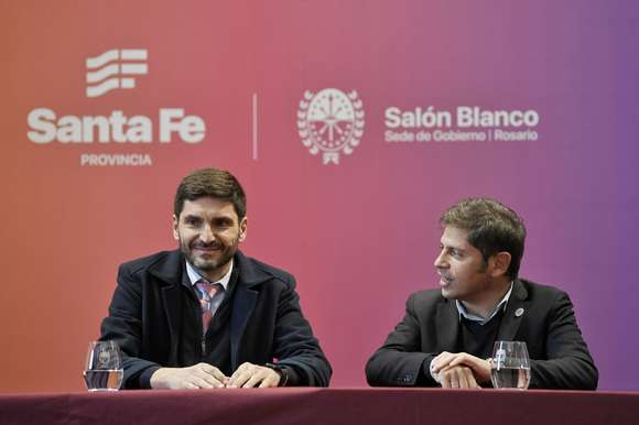 Panorama político: Kicillof juega a ser un presidente alternativo