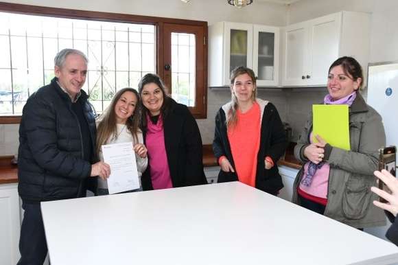 Acompañamiento municipal para emprendimientos locales con nuevas habilitaciones para cocinas domiciliarias