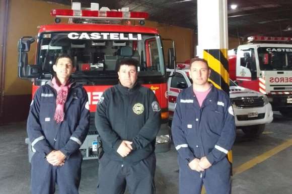 Reunión entre bomberos de Dolores y Castelli para mejorar la coordinación operativa