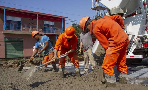 Empleo: se pierden más de 430 puestos de trabajo por día en la construcción, según el Indec