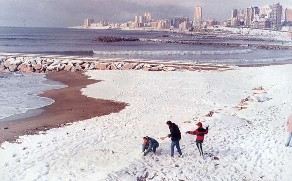 El fin de semana puede llegar con nieve a la costa, de Claromecó a Mar del Plata