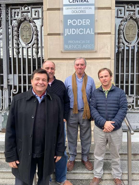 Reunión en Dolores: Productores rurales de Chascomús se reúnen con autoridades judiciales y policiales para abordar la seguridad en el campo