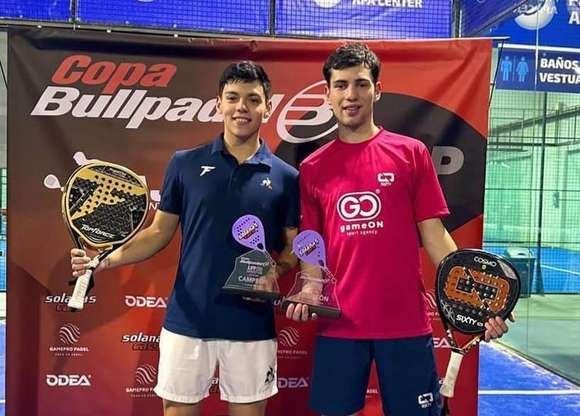 Triunfo en Pilar: Thiago Mayerna y Agustín Ruiz alcanzan la cima en el Pádel
