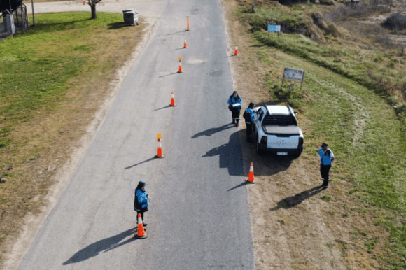 Operativos conjuntos con la Agencia Nacional de Seguridad Vial en el Barrio Parque Girado