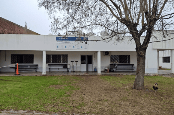 Reacondicionan la instalación eléctrica del Comando de Prevención Rural en Gándara