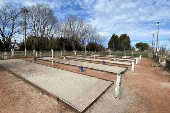 Inauguran con un importante torneo las nuevas canchas de Tejo en el complejo Villa del Sur