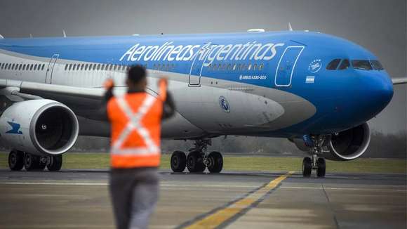 Diputados comienza a discutir proyectos para privatizar Aerolíneas Argentinas