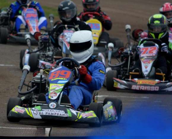 Fierro a la Tabla: Mariano Moyano brilla en el Karting del Salado