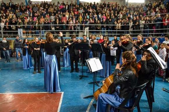 “Conciertazo”  para celebrar los 26 años de la Orquesta-Escuela de Chascomús