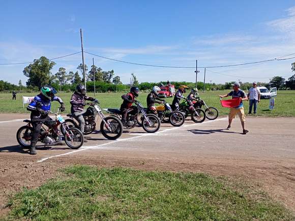 Fierro a la Tabla – Motociclismo: Destacada actuación de Juan José Noya en Marcos Paz