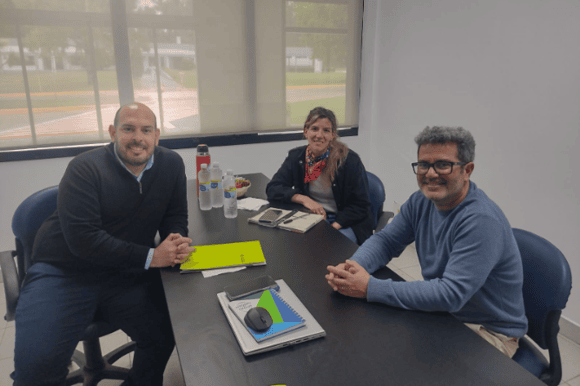 Reunión de trabajo entre Municipalidad y Aguas de Origen – Planta Villa del Sur