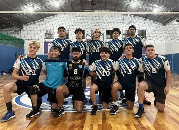 La primera división del vóley masculino del club de Pelota juega la Copa Ciudad de Chascomús