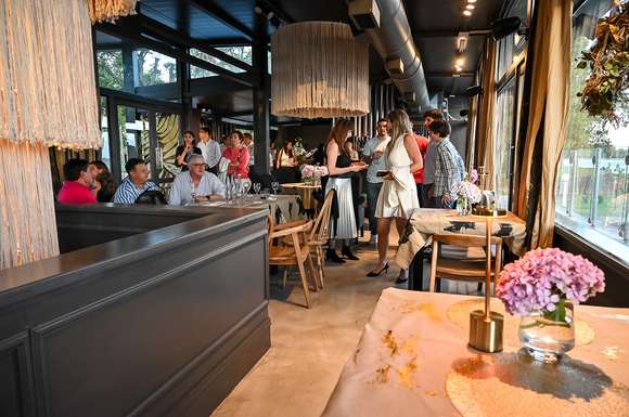 Fue inaugurado el Parador Laurel en el balneario municipal Lamadrid