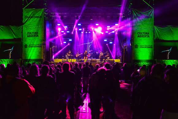 Chascomús celebra el cierre de la Apertura de Temporada con una jornada llena de música y sabor