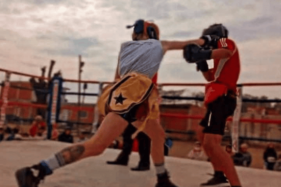 Combate bajo las estrellas: Boxeo y Kickboxing de nivel este sábado en Chascomús, con entrada libre y gratuita