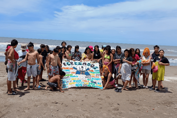 Egresados chascomunenses: partió el último contingente del año hacia La Costa