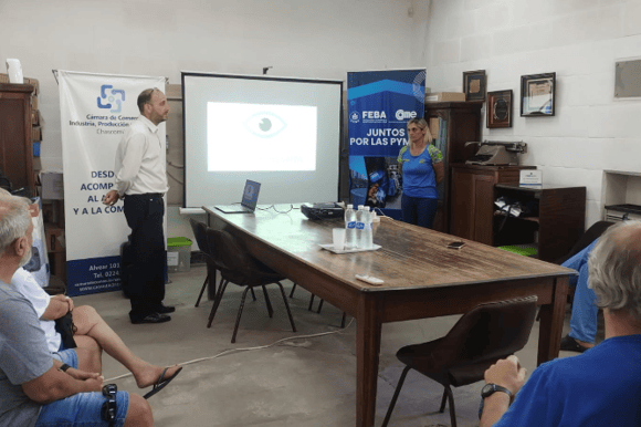 Vecinos e instituciones locales se capacitan sobre el sistema Ojos en Alerta