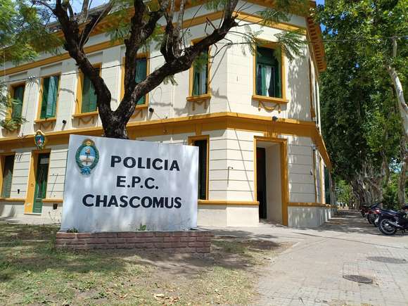 Menor detenido tras cometer un robo y agredir a un policía en Chascomús