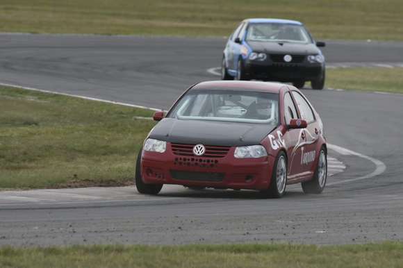 Fierro a la Tabla: Novella y Tarquino se destacan en los entrenamientos de la Copa Bora