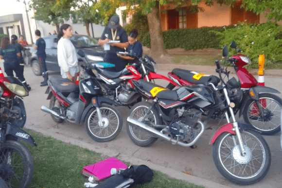 Operativos de tránsito en Chascomús: Se secuestraron 40 motos que no cumplían con las condiciones para circular