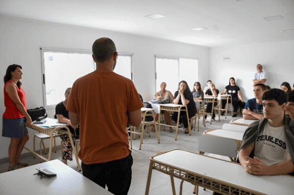 Educación Pública: Inicio de clases en el Centro Universitario de Chascomús