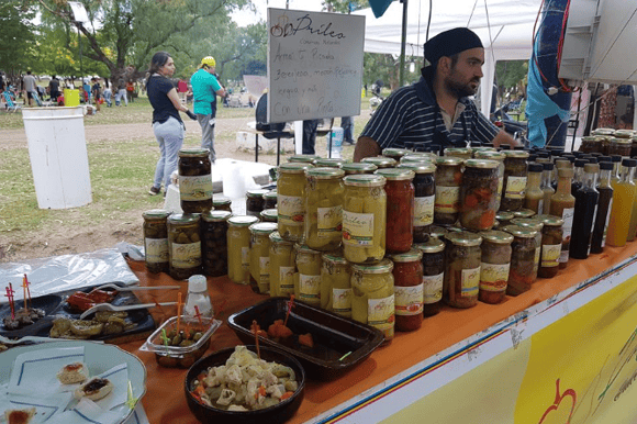 La Feria de Artesanos y Emprendedores ofrece beneficios en el fin de semana largo de carnaval 