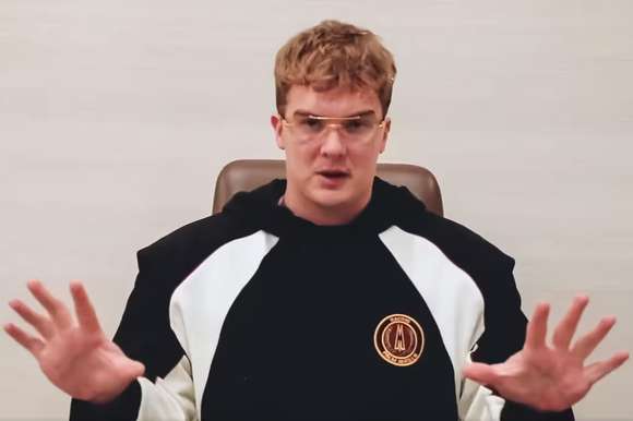 ¿Cómo es y a quién apunta la primera demanda por el escándalo cripto en EE.UU.?