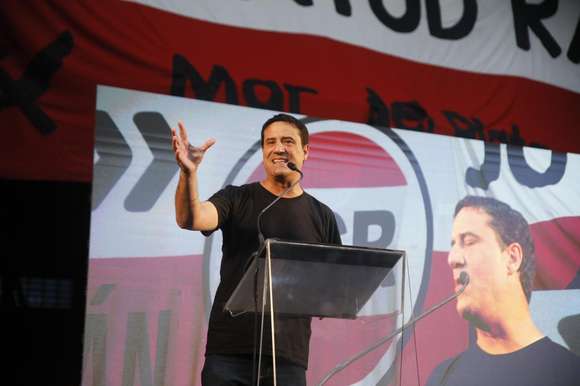 UCR: al final, prorrogaron los mandatos y Abad sigue presidiendo el partido