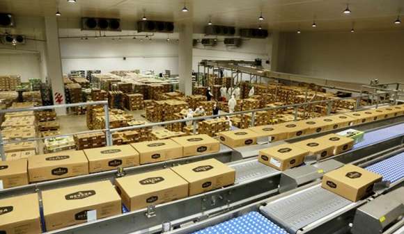 Preocupación en Azul por el despido de 40 trabajadores en el frigorífico Devesa