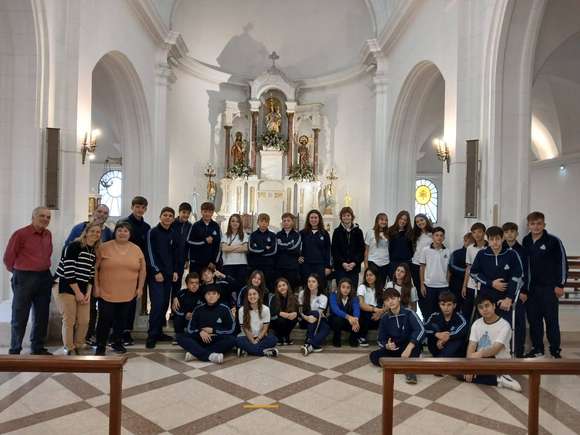 Enriquecedora visita educativa a la Iglesia Catedral y muestra de arte local
