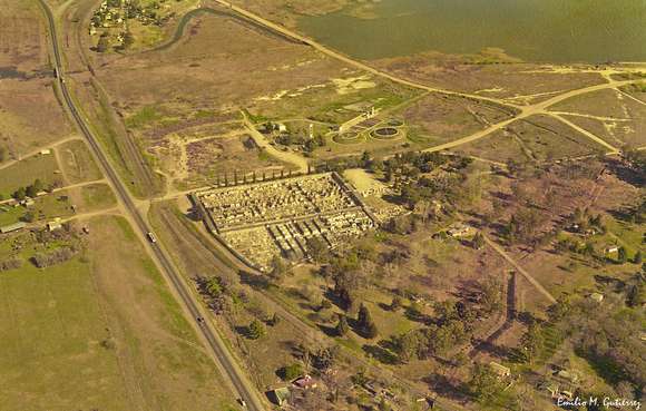 Postales del ayer y el hoy: Una foto aérea revela la transformación de Chascomús a través del tiempo